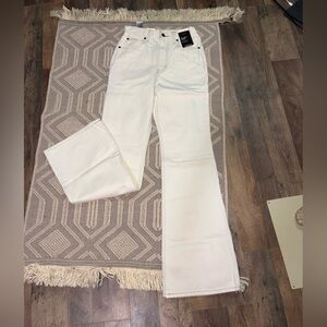 Levi's Women's Cream Jeans